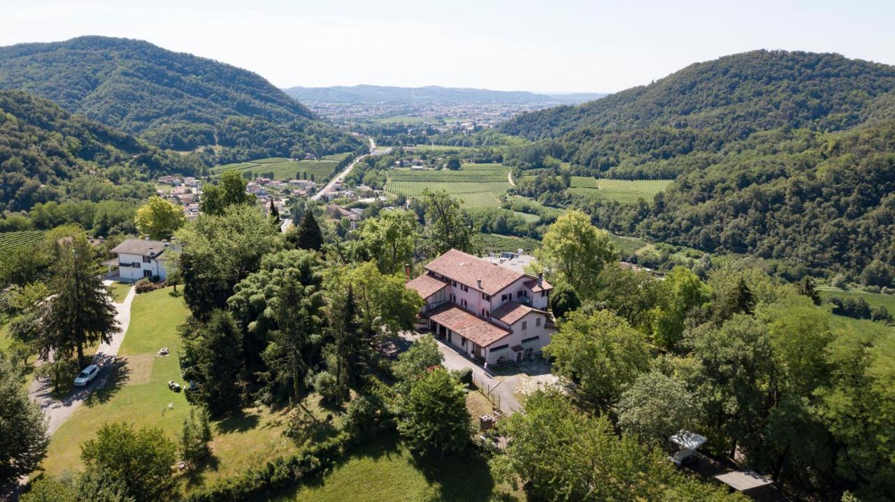 B&B Four Winds Follina Bagian luar foto