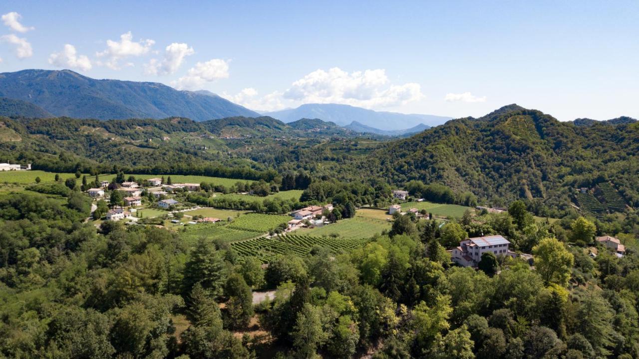 B&B Four Winds Follina Bagian luar foto